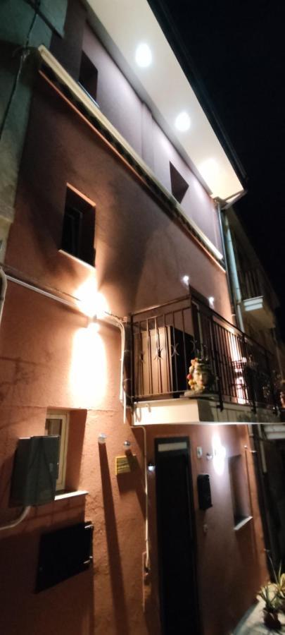 B&B Akropolis Таормина Экстерьер фото