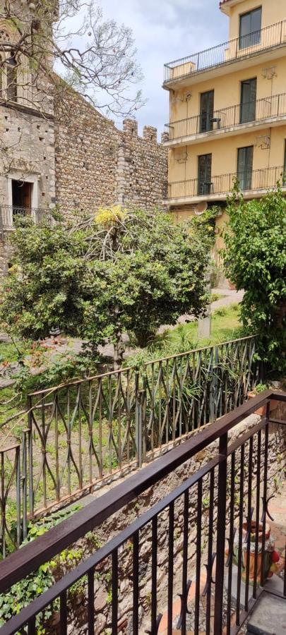 B&B Akropolis Таормина Экстерьер фото